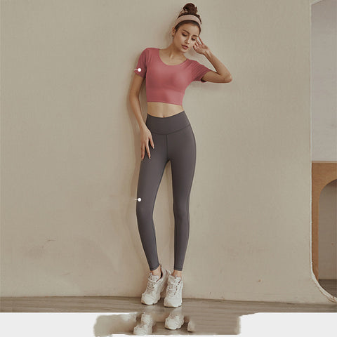 Summer Short-sleeved Suit Sports Pilates Clothes Beautiful Back Fairy Net Red Fitness Clothes - Color: Brick red top and gray pants, Size: S